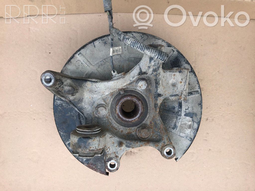 Opel Insignia A Cubo de rueda trasera 