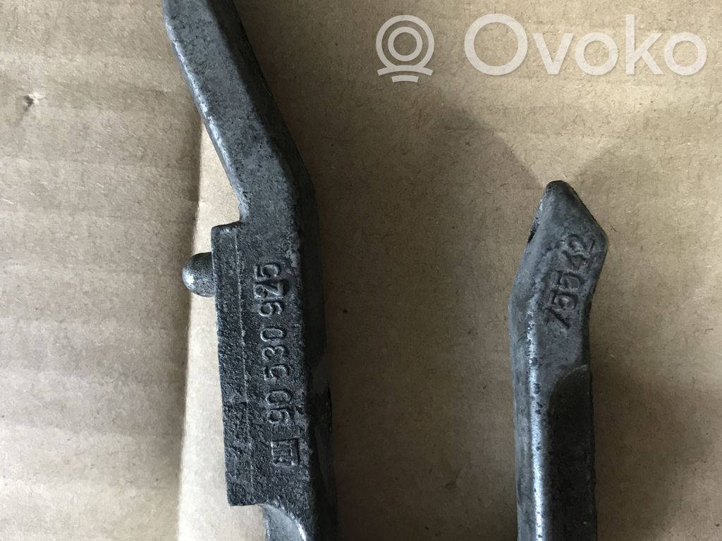 Opel Astra G Uchwyt / Mocowanie chłodnicy 