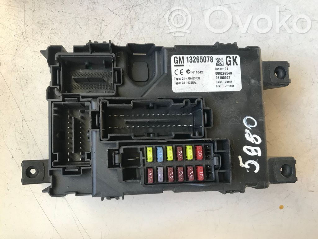 Opel Corsa D Fuse module 