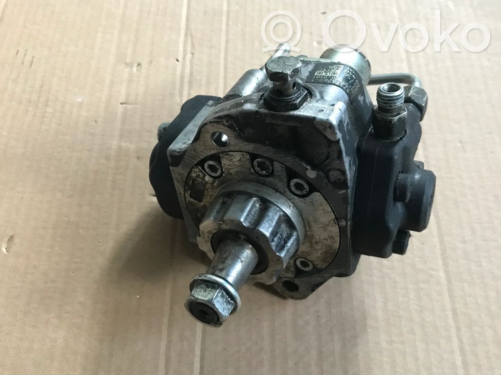 Opel Zafira B Pompa wtryskowa wysokiego ciśnienia 