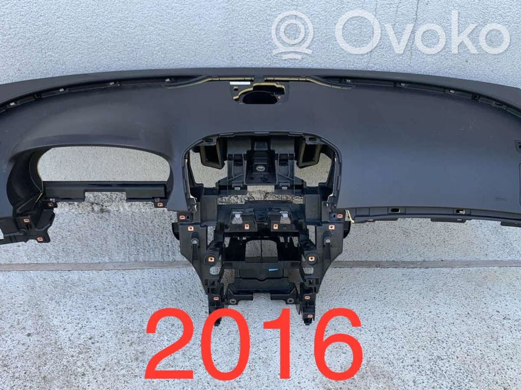 Opel Insignia A Dashboard 