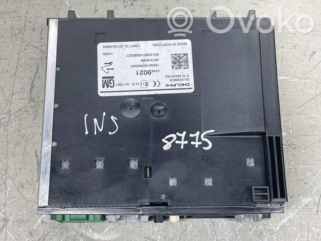 GPS navigation control unit/module   23469021