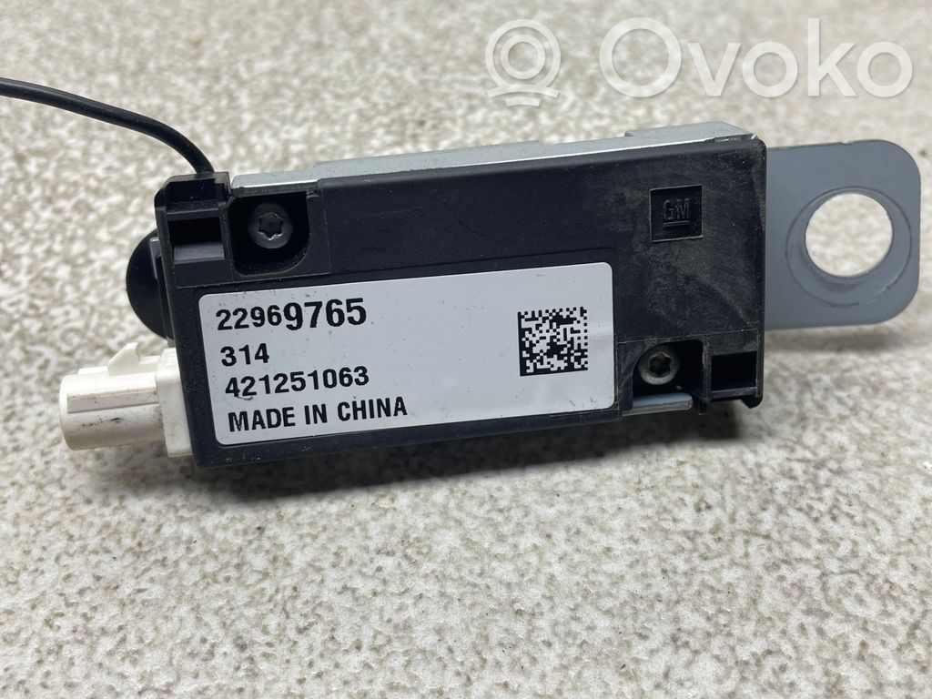 Opel Insignia A Antenos stiprintuvas 