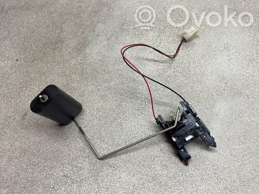 Opel Zafira B Fuel level sensor 