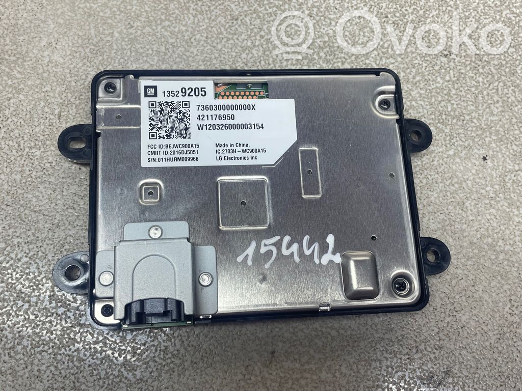 Opel Insignia B Wireless charging module 