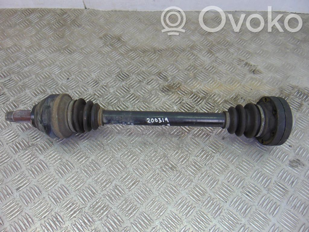 BMW 7 E65 E66 Kardanas komplekte 