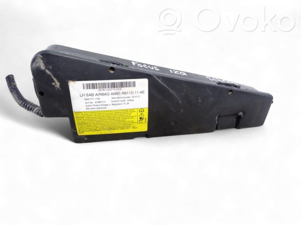 Airbag lateral   AM51R611D11AE