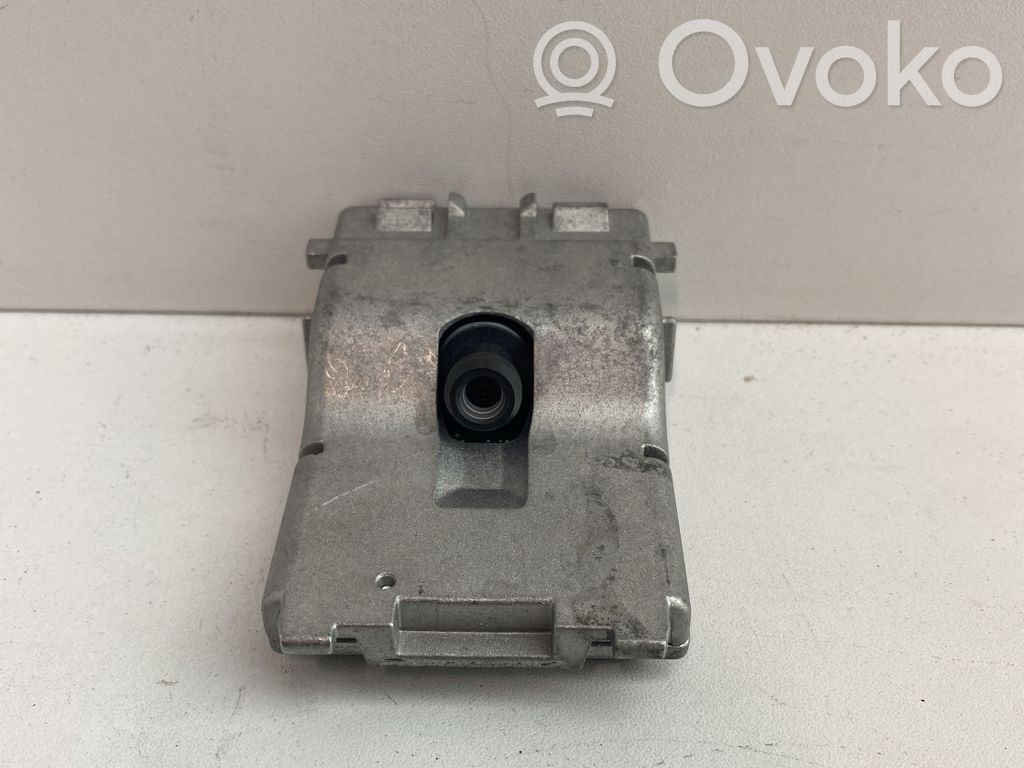 Maserati Levante Windshield/windscreen camera 