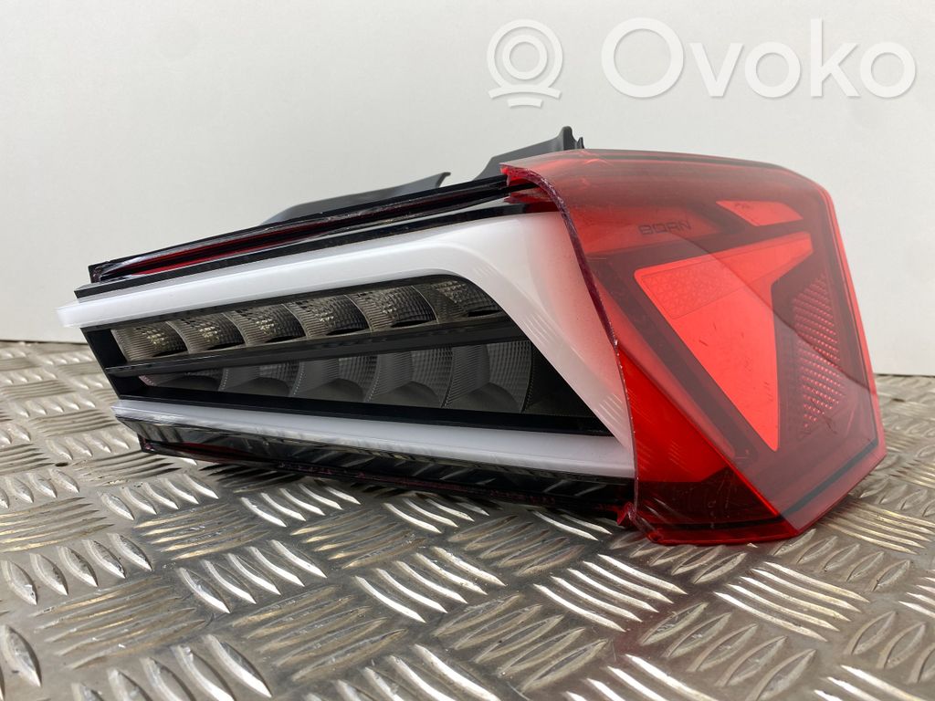 Cupra Born Rear/tail lights 