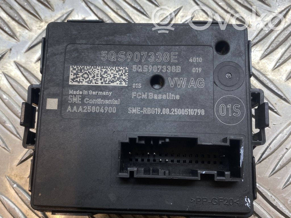 Módulo de luz LCM   5QS907338E