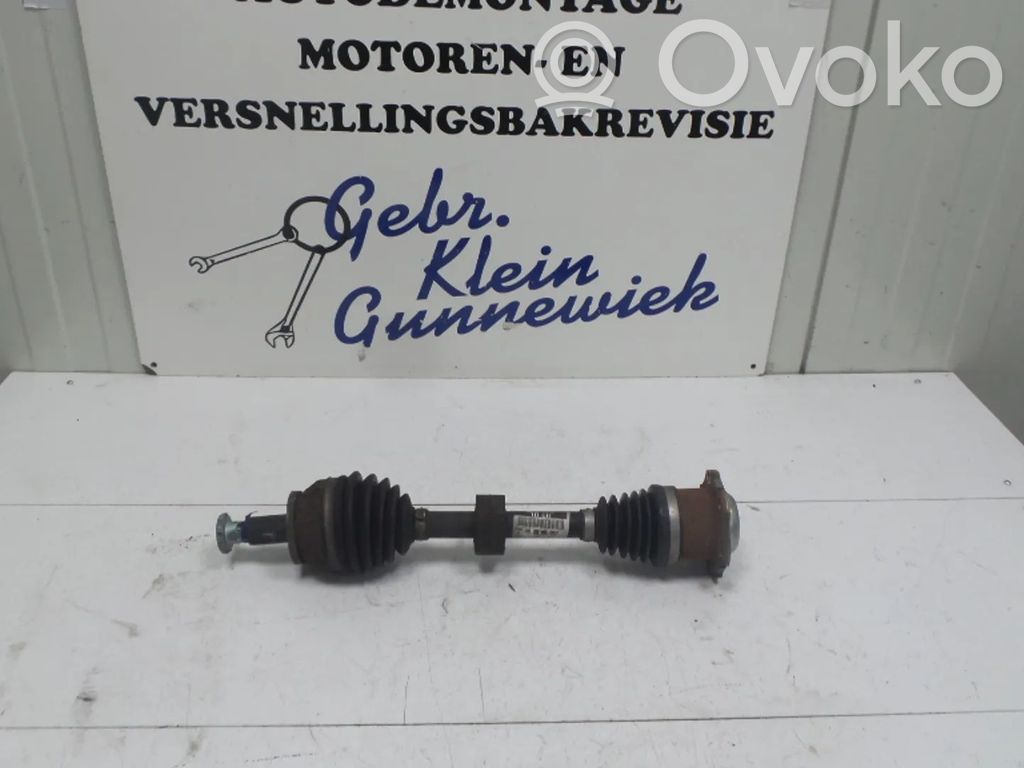 Volkswagen Polo Półoś przednia 