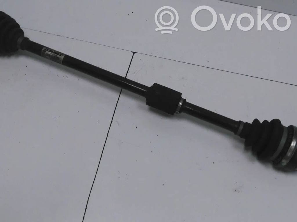Opel Astra J Etuvetoakseli 