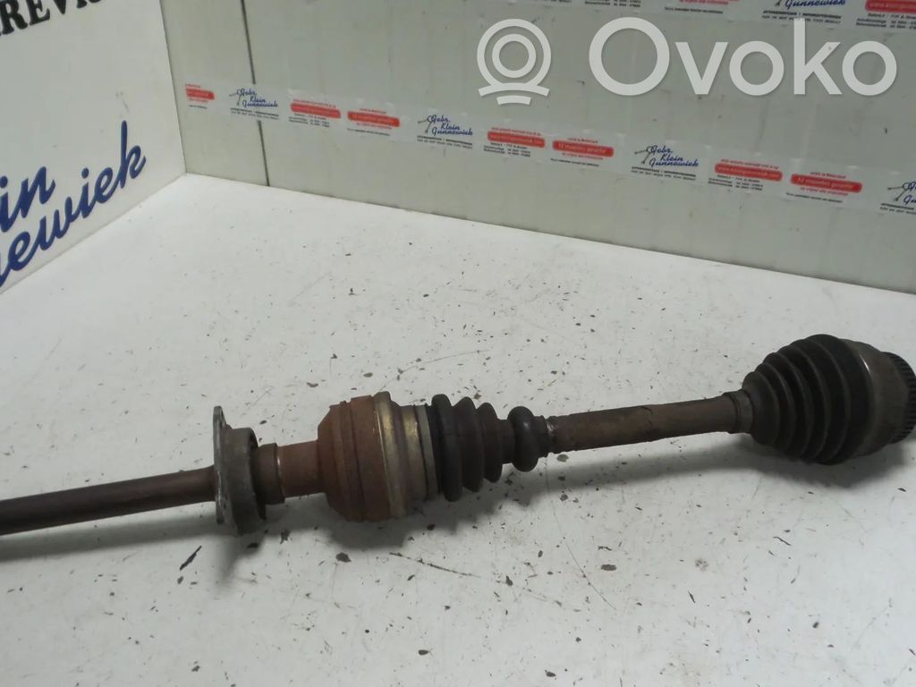 Eje de transmisión delantero   YM2RCF
