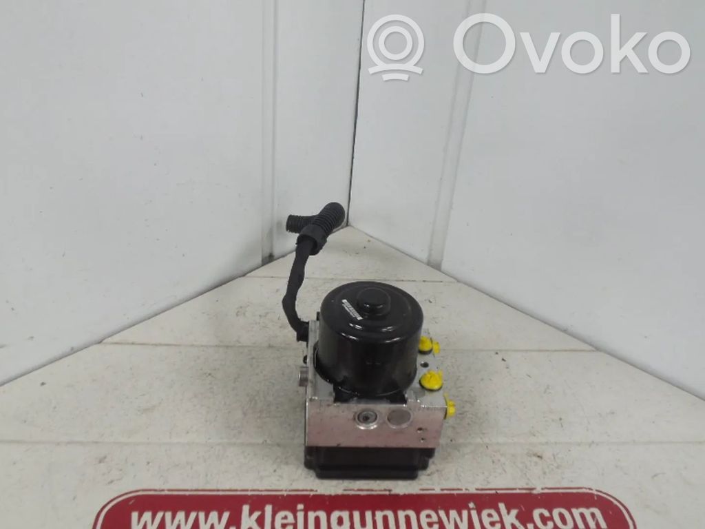 Volkswagen Transporter - Caravelle T5 ABS Pump 