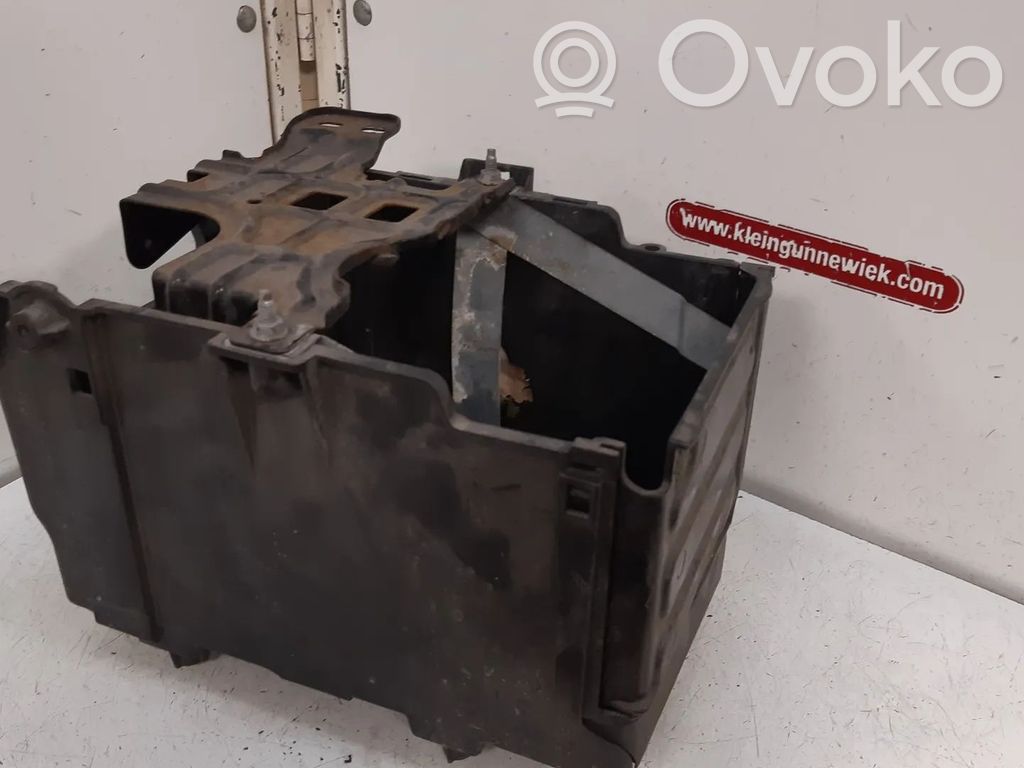 Batteriekasten   8V2110723BD,1714442