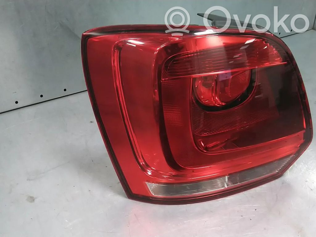 Volkswagen Polo V 6R Lampa tylna 