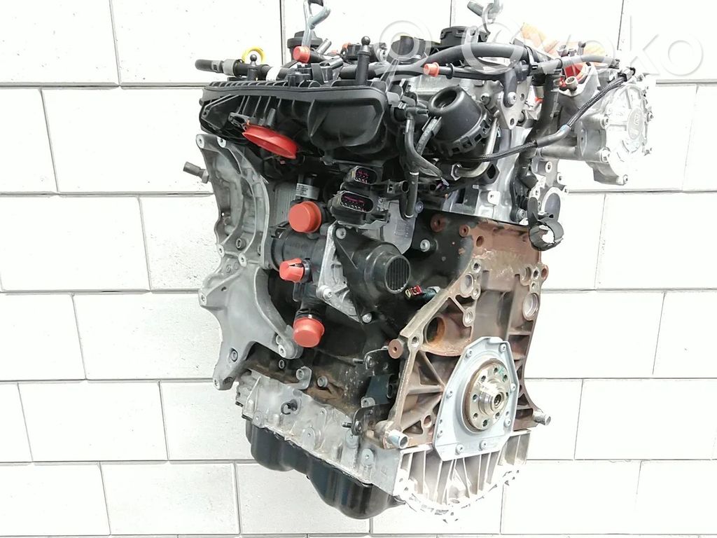 Volkswagen Golf VIII Silnik 