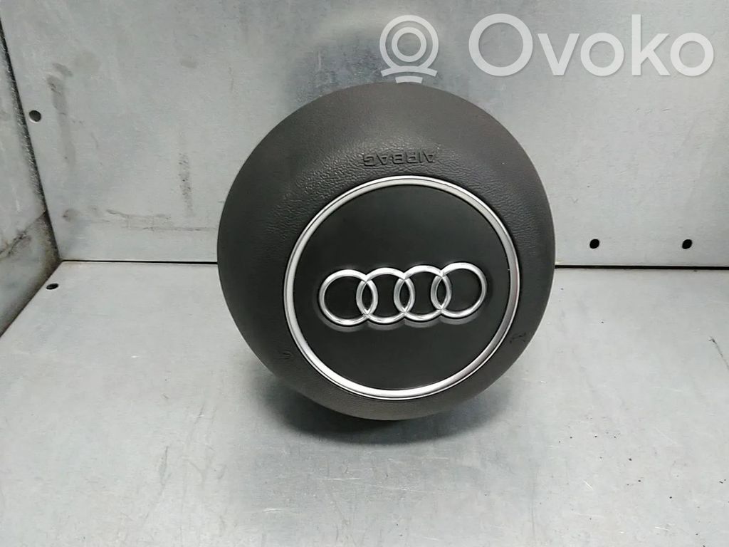 Audi A4 S4 B9 Vairo oro pagalvė 