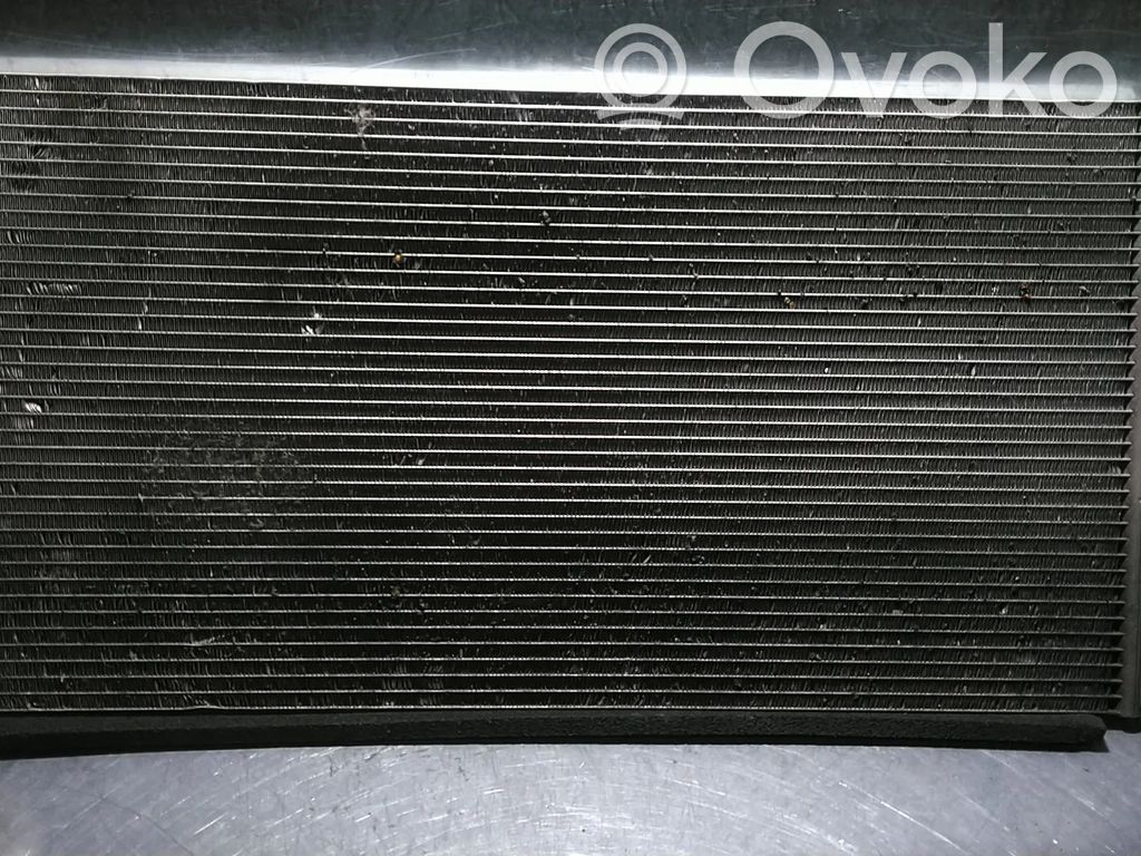 Renault Megane III Gaisa kondicioniera dzeses radiators 