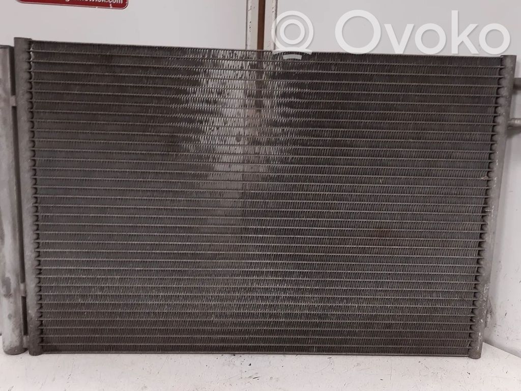 BMW 1 E81 E87 Oro kondicionieriaus radiatorius aušinimo 