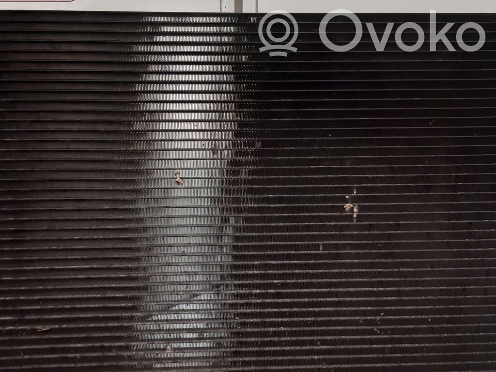 Opel Vivaro Radiateur condenseur de climatisation 