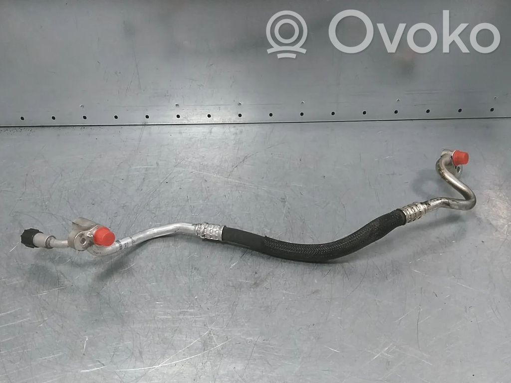 BMW 5 GT F07 Ilmastointilaitteen putki (A/C) 