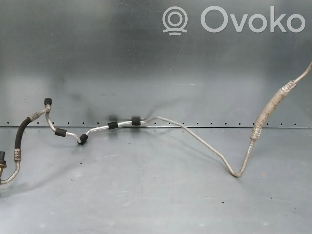 Skoda Octavia Mk2 (1Z) Conductă/furtun aer condiționat (A/C) 