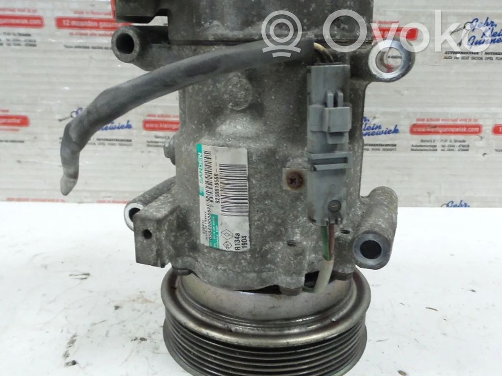 Renault Clio III Air conditioning (A/C) compressor (pump) 