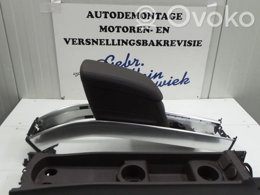 Opel Meriva B Consolă centrală 