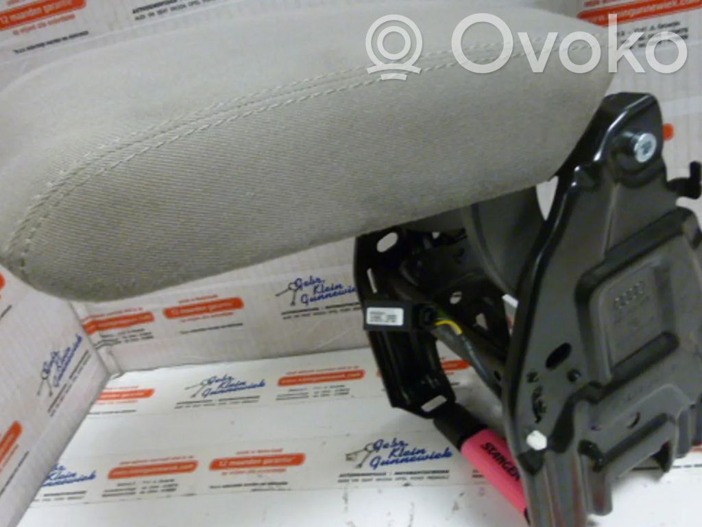 Audi A4 S4 B8 8K Consola central 