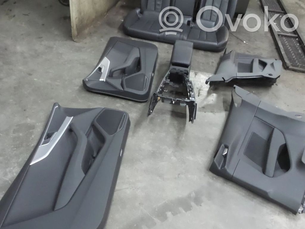 Interior set
