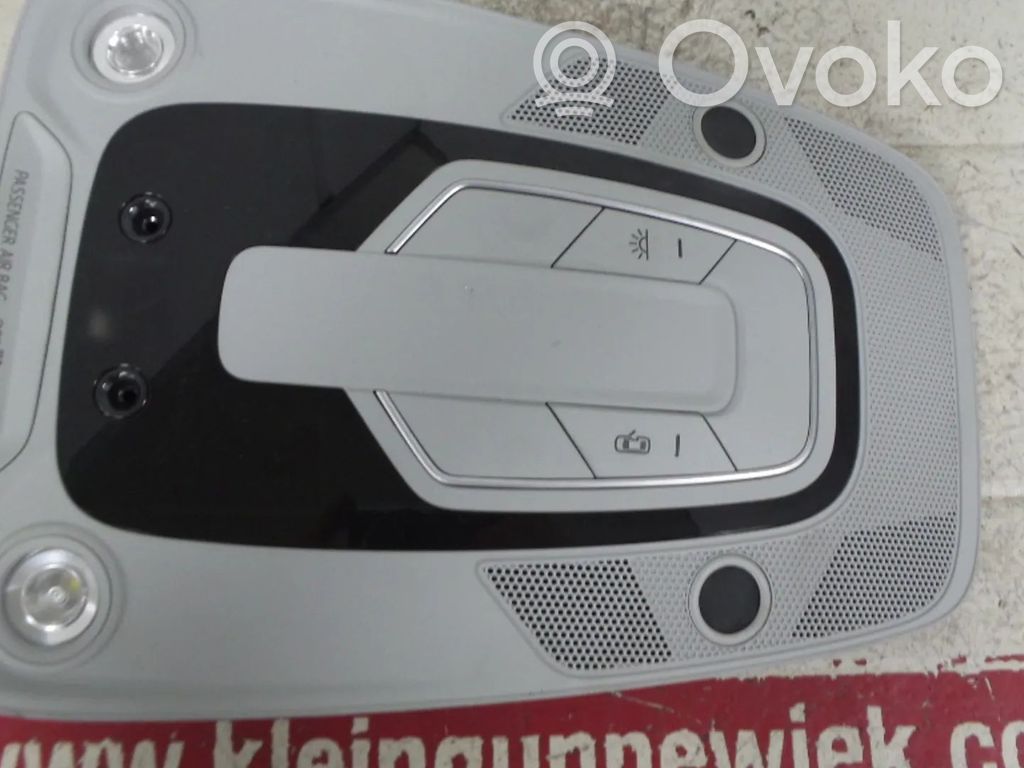 Audi A4 S4 B9 Front seat light 