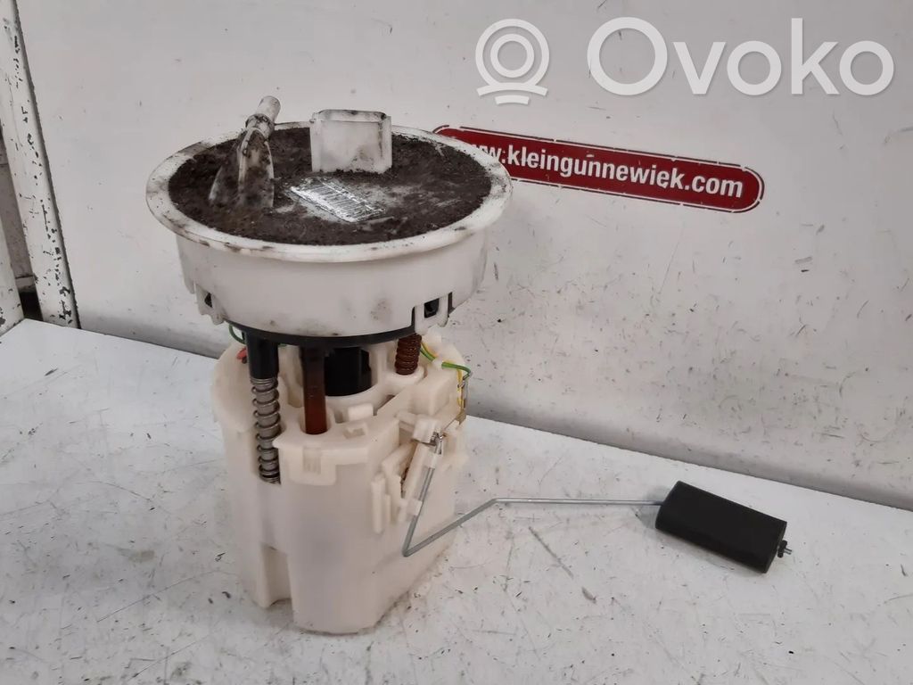 Ford Fiesta Bomba interna de combustible 