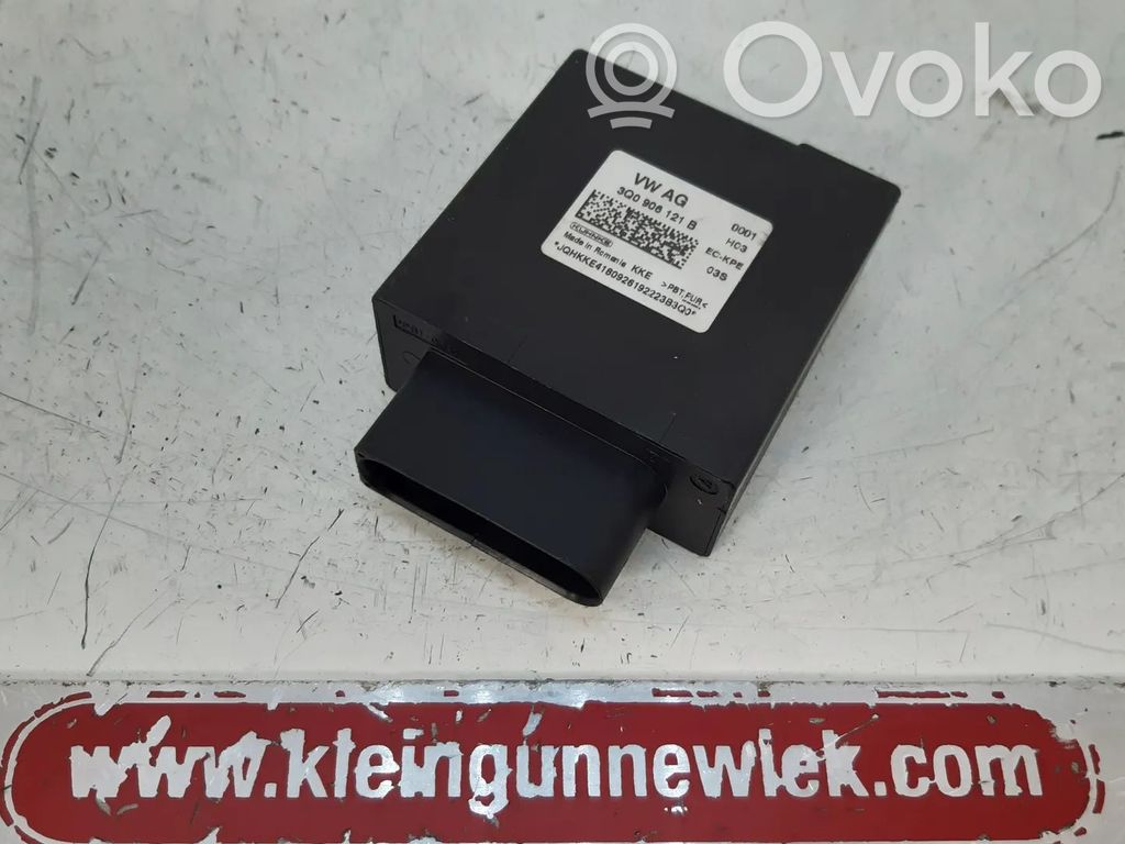 Volkswagen Golf VII Unité de commande / module de pompe à carburant 