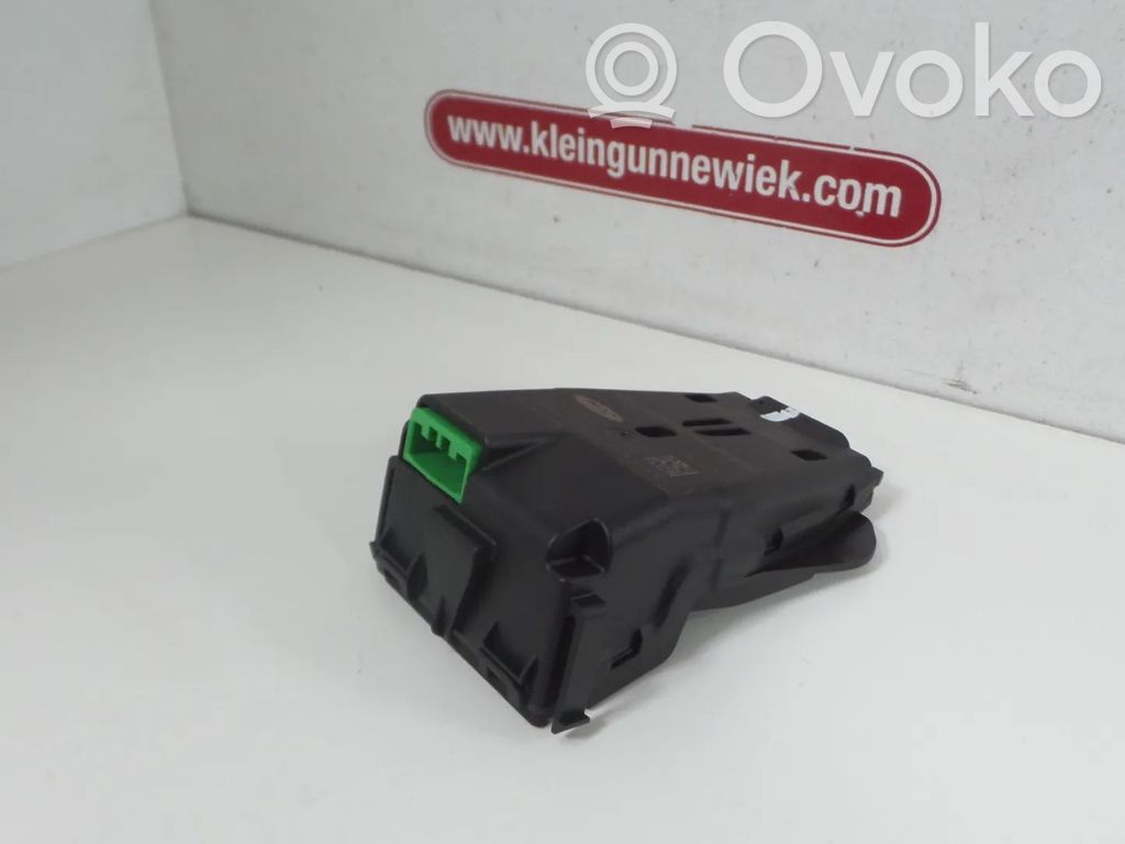 Ford Kuga II Frontkamera Windschutzscheibe Frontscheibe 