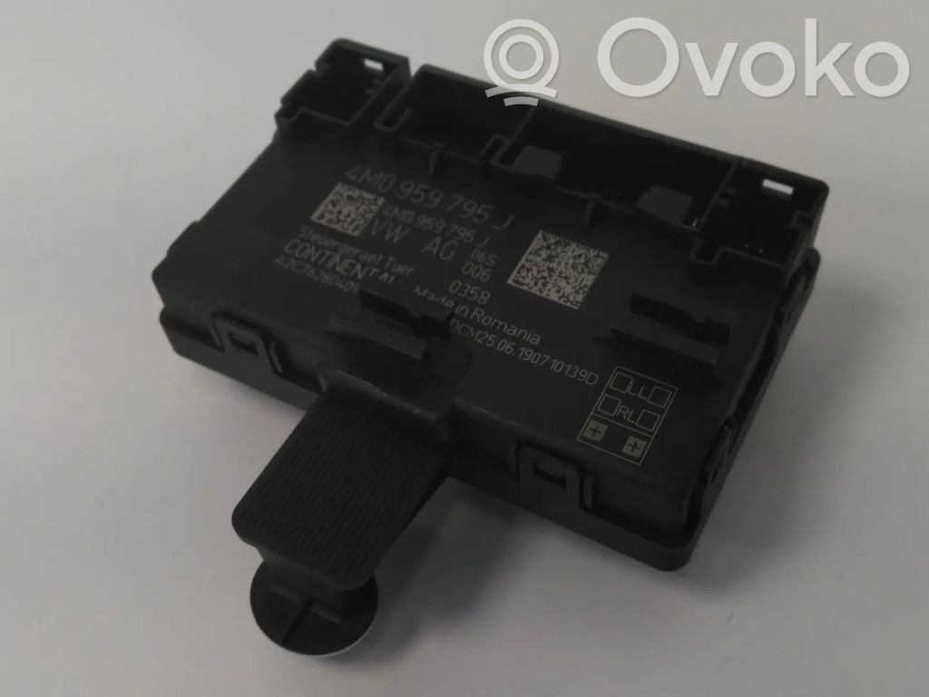 Audi e-tron Door control unit/module 