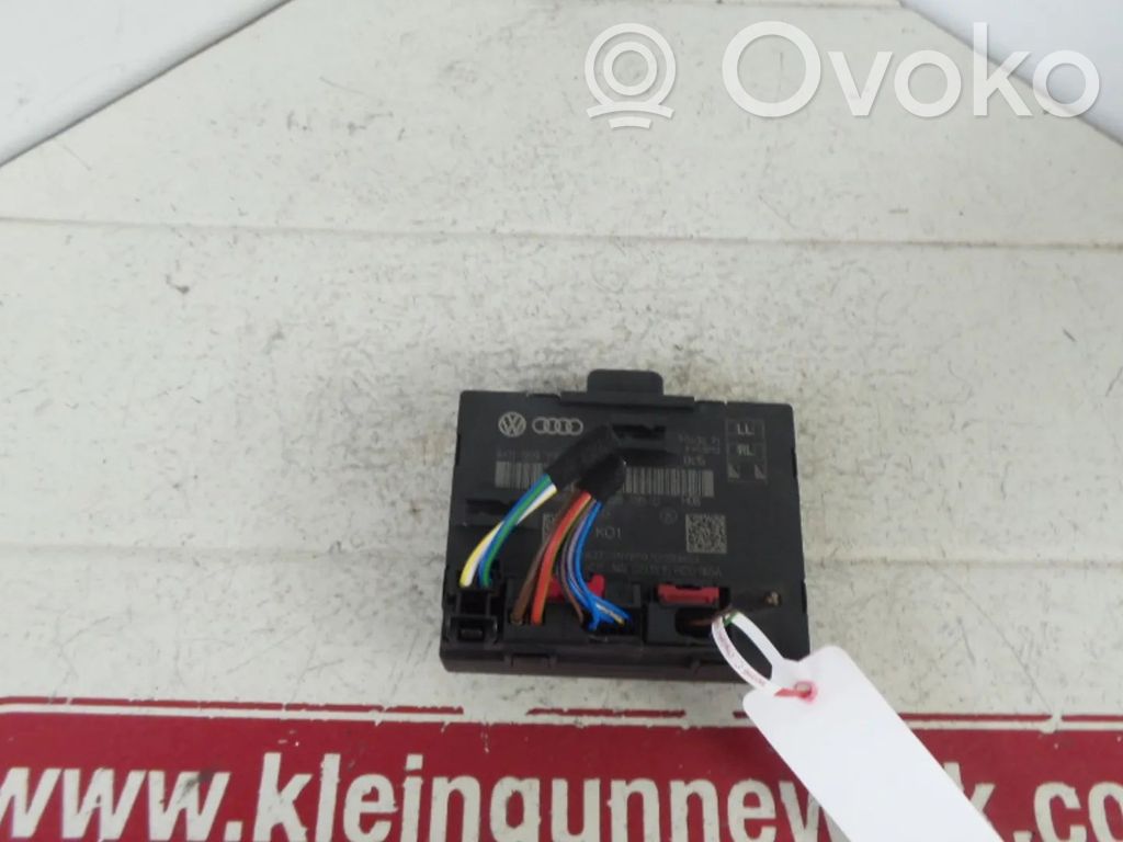 Unité de commande module de porte   8X0959795D