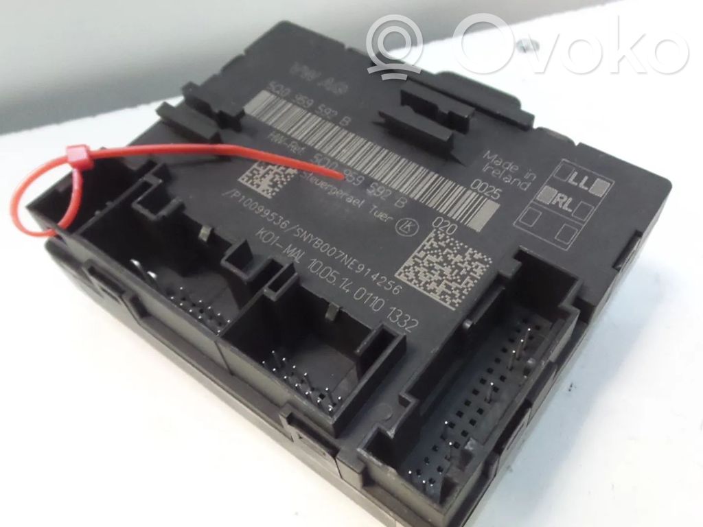 Volkswagen Golf VII Door control unit/module 