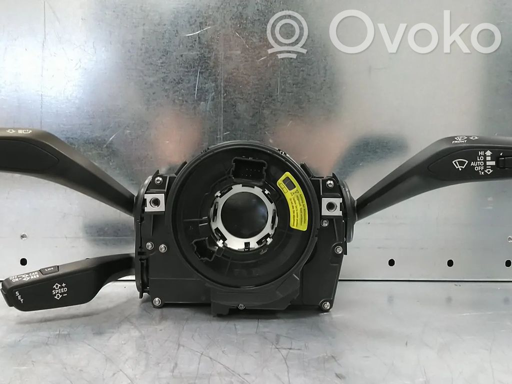 Audi e-tron Wiper turn signal indicator stalk/switch 
