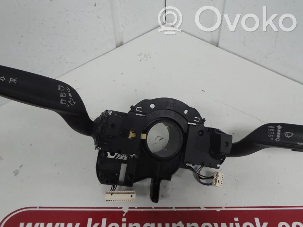 Audi A4 S4 B8 8K Interruptor/palanca de limpiador de luz de giro 