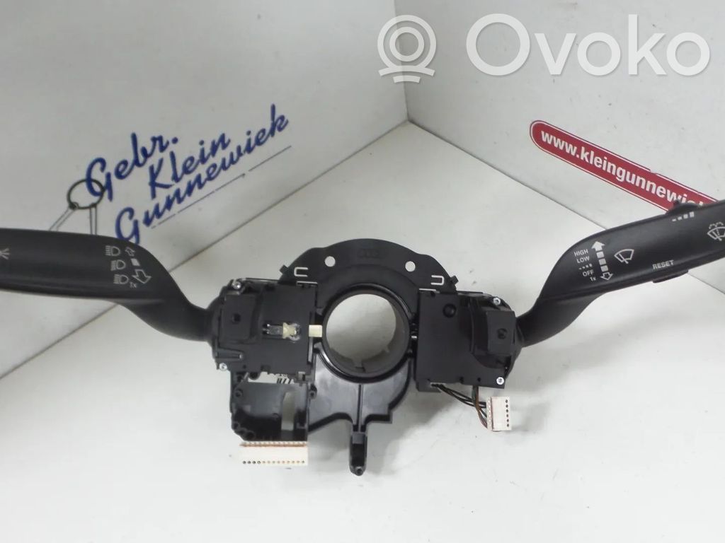 Audi A5 8T 8F Interruptor/palanca de limpiador de luz de giro 