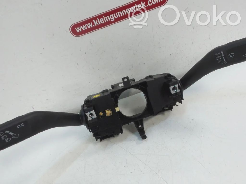 Seat Mii Wiper turn signal indicator stalk/switch 