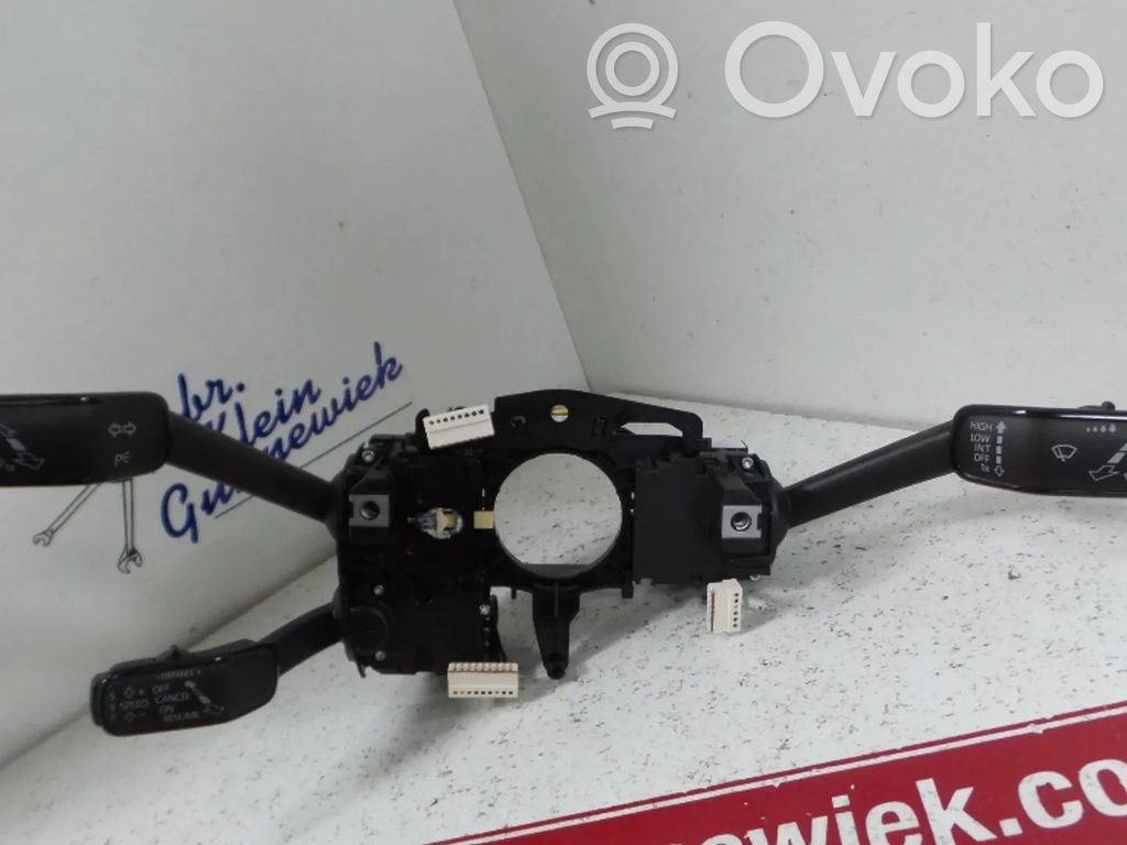 Skoda Octavia Mk3 (5E) Interruptor/palanca de limpiador de luz de giro 