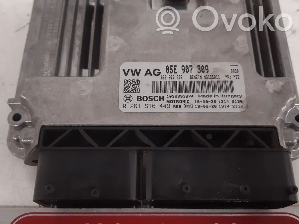 Audi A3 S3 8V Variklio valdymo blokas 