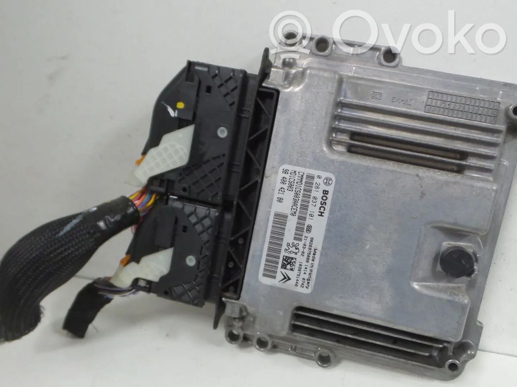Opel Crossland X Engine control unit/module 
