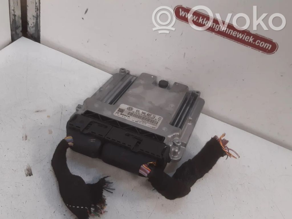 Seat Exeo (3R) Calculateur moteur ECU 