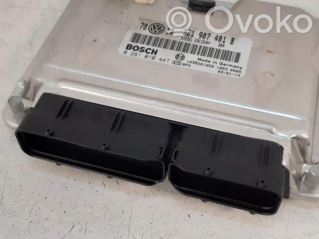 Volkswagen PASSAT B5 Engine control unit/module 