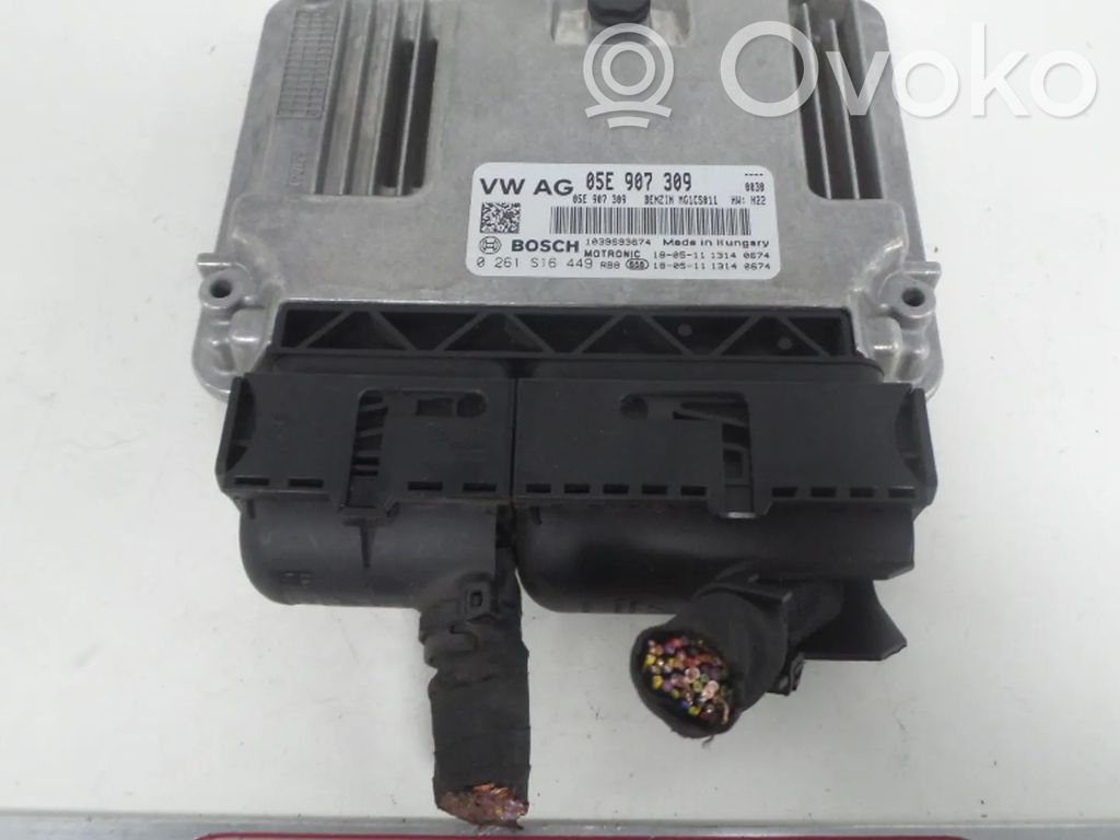 Audi A3 S3 8V Variklio valdymo blokas 