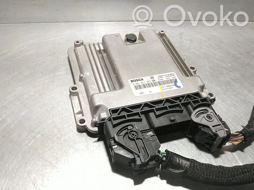 Engine control unit/module   237100899R,0281017341,M9T680