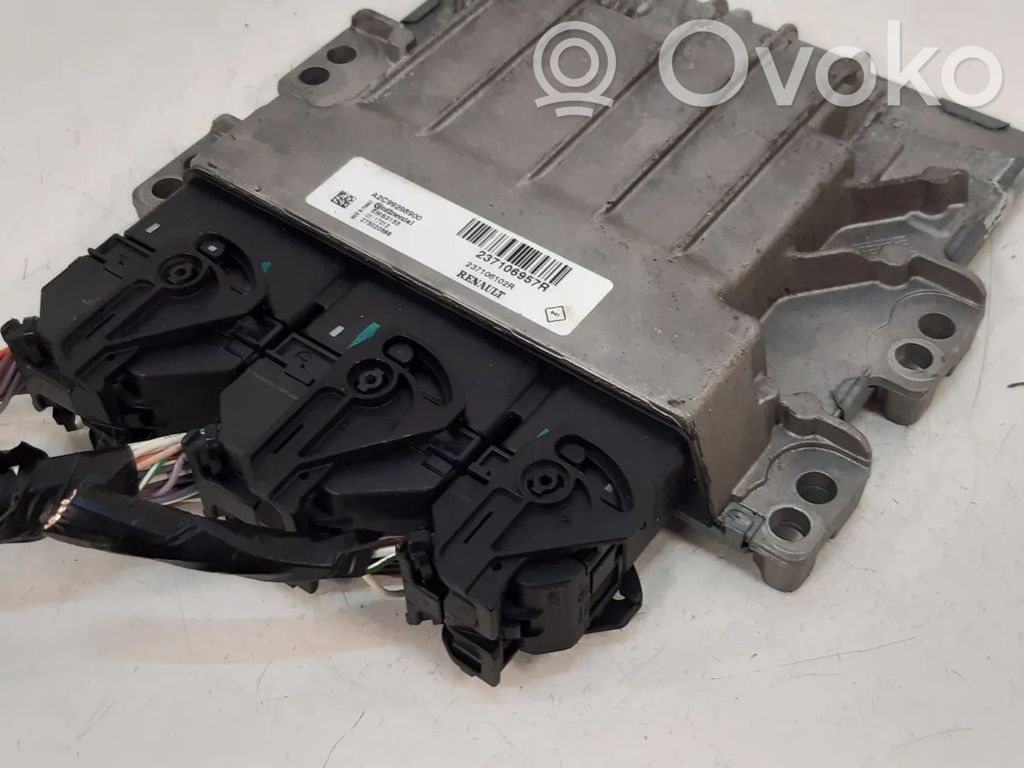 Engine control unit/module   237106957R,237106102R,237106276R,A2C98273600